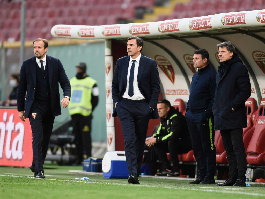 足球比赛的 足球比赛的