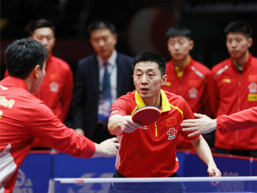 也纷纷建功 也纷纷建功