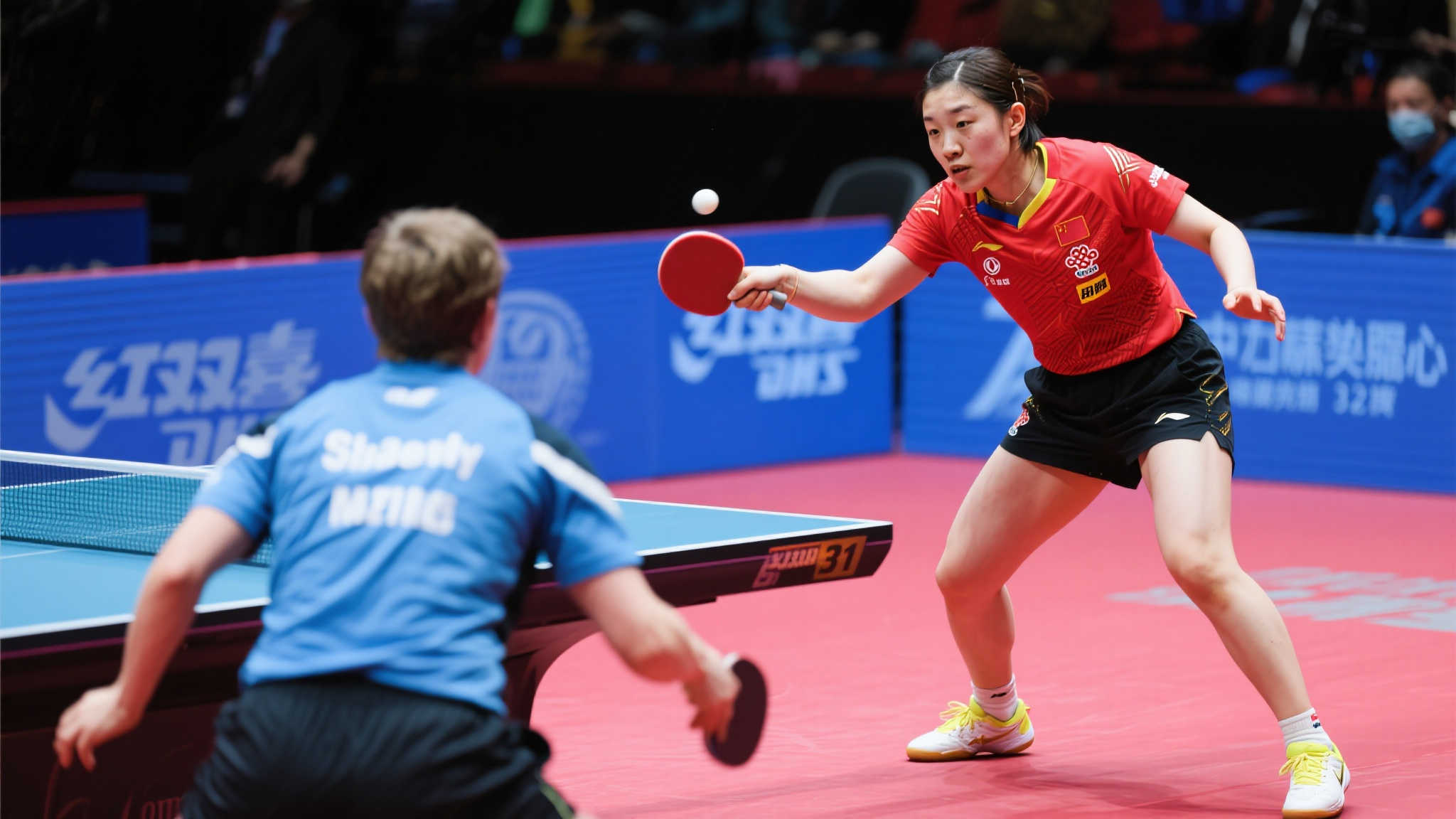 埋下信任危 埋下信任危